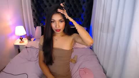 Snapshot of asian_luci chatting on 7, 2, 2025 LUCI BABE online show from 7, 2, 2025