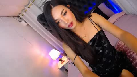 Snapshot of asian_luci chatting on 8, 2, 2025 LUCI BABE online show from 8, 2, 2025
