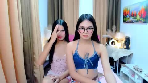 Snapshot of asian_mooreen chatting on 20, 10, 2025 mooreen online show from 20, 10, 2025