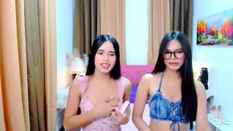 Snapshot of asian_mooreen chatting on 25, 10, 2025 mooreen online show from 25, 10, 2025