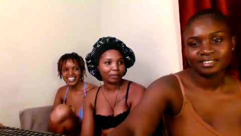 Snapshot of asian_pinay01 chatting on 3, 5, 2026 Asia online show from 3, 5, 2026