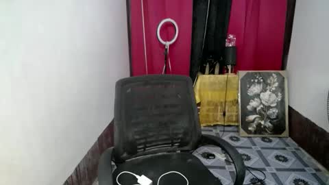 asian_pretty143 online show from 4, 10, 2025