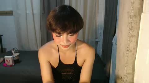 Snapshot of asian_reyshell chatting on 9, 9, 2025 Reyshell online show from 9, 9, 2025