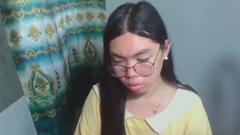 Rhean online show from 22, 2, 2025