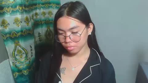 Rhean online show from 22, 2, 2025