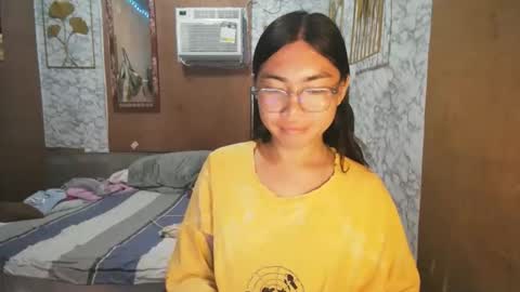 Rhean online show from 4, 11, 2025