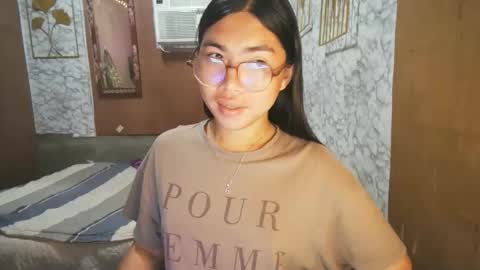 Rhean online show from 10, 11, 2025