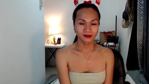 Snapshot of asianbarbiexx chatting on 1, 1, 2025 aika online show from 1, 1, 2025