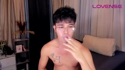 asiancum_peter online show from 30, 5, 2026