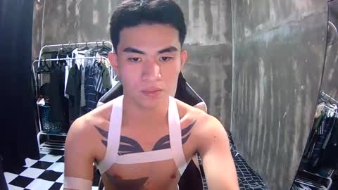 Snapshot of asiancummer115697 chatting on 1, 1, 2025 xj ph online show from 1, 1, 2025