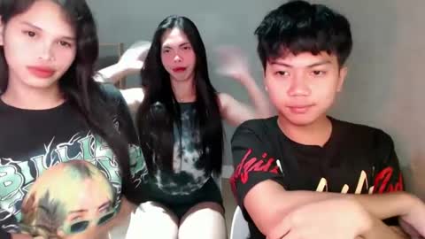   online show from 12, 12, 2024