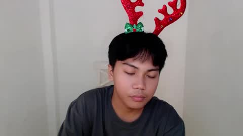   online show from 23, 12, 2024