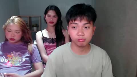   online show from 23, 1, 2025