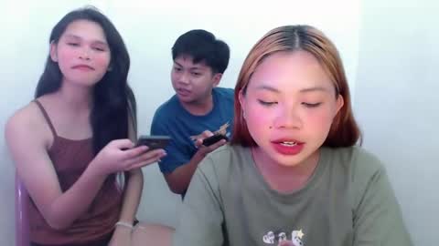   online show from 11, 2, 2025