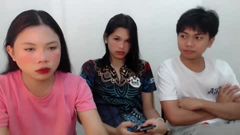   online show from 26, 2, 2025