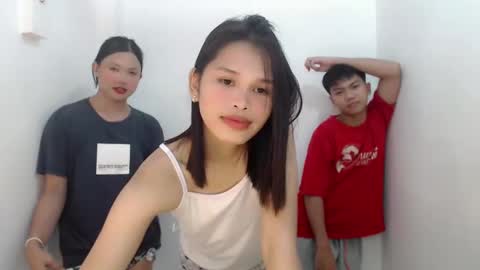   online show from 6, 3, 2025