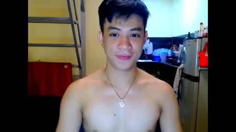 Snapshot of asiandreamboyx chatting on 7, 5, 2026 asiandreamboyx online show from 7, 5, 2026