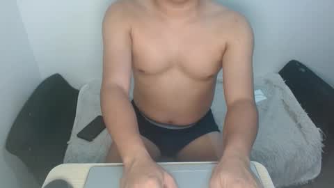 asiangay1209 online show from 5, 11, 2025