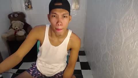 Snapshot of asianhot12 chatting on 9, 3, 2025 asianhot12 online show from 9, 3, 2025