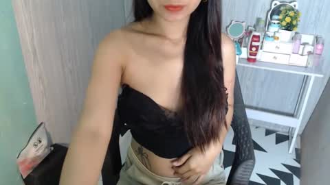 Snapshot of asianhot_celine chatting on 18, 1, 2026 Celine online show from 18, 1, 2026