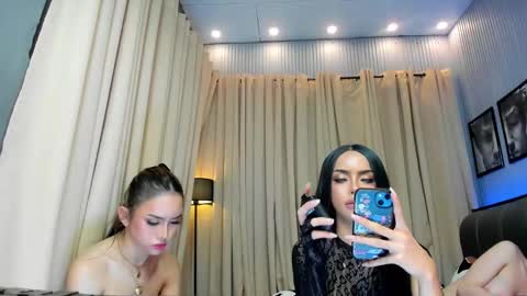 Snapshot of asianhugecockcindy chatting on 18, 12, 2024 asianhugecockcindy online show from 18, 12, 2024
