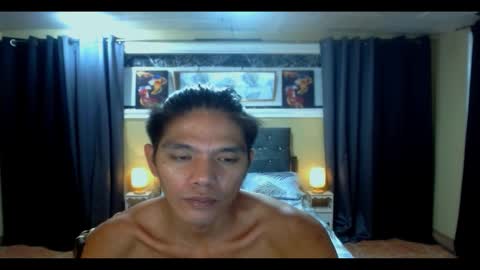 Snapshot of asianhunter4ux chatting on 24, 10, 2025 asianhunter4ux online show from 24, 10, 2025