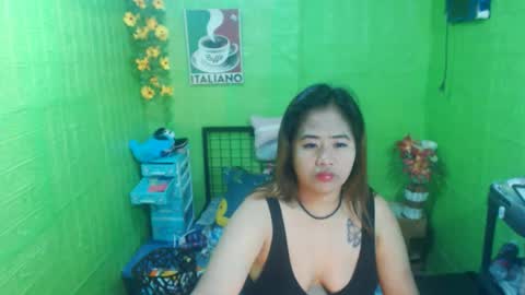 Snapshot of asiankitty23xx chatting on 14, 10, 2025 asiankitty23xx online show from 14, 10, 2025