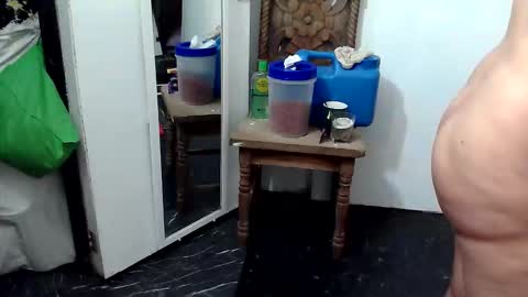 Snapshot of asianladyboy888 chatting on 18, 9, 2025 asianladyboy888 online show from 18, 9, 2025