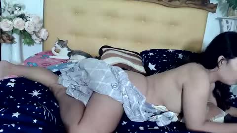 Snapshot of asianladyboy888 chatting on 13, 11, 2025 asianladyboy888 online show from 13, 11, 2025