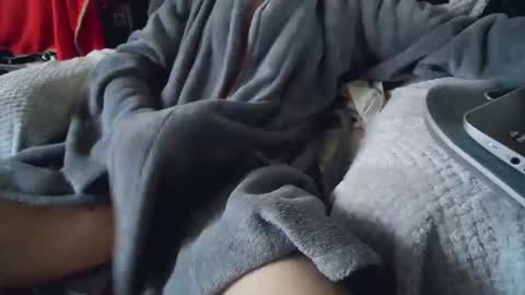 Snapshot of asianlooker chatting on 10, 12, 2024 John online show from 10, 12, 2024