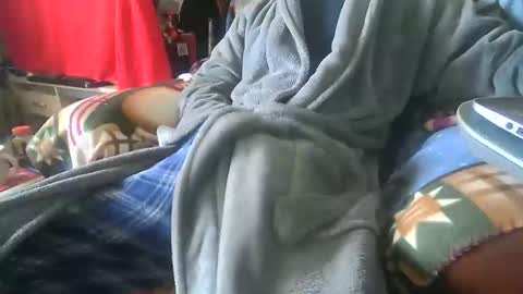 Snapshot of asianlooker chatting on 22, 12, 2024 John online show from 22, 12, 2024