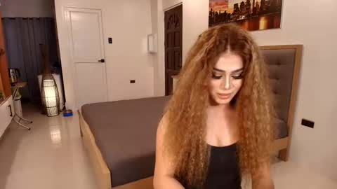 Snapshot of asiannaughtyerika chatting on 18, 12, 2024 ERIKA 3 online show from 18, 12, 2024