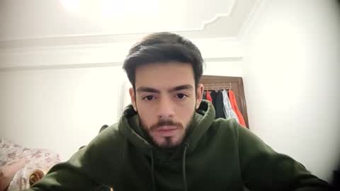 Snapshot of asihandsome06 chatting on 12, 1, 2025 asihandsome06 online show from 12, 1, 2025