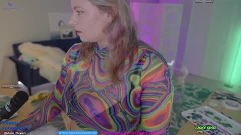 Asiri   pronounced Ah-siri Please no nicknames   3 online show from 6, 3, 2025