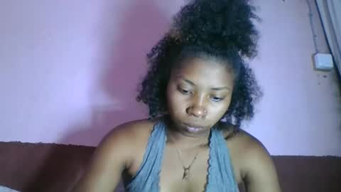 Snapshot of asmiraa chatting on 1, 12, 2025 asmiraa online show from 1, 12, 2025