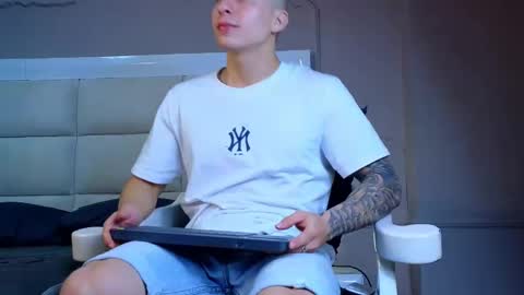 Snapshot of asmodeo_cox chatting on 21, 1, 2025 Asmodeo - online show from 21, 1, 2025