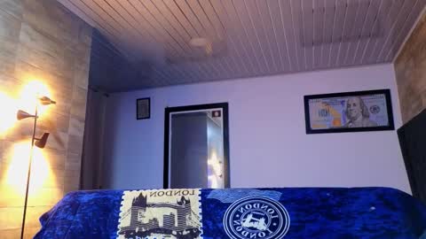 Snapshot of asmodeo_cox chatting on 19, 11, 2025 Asmodeo - online show from 19, 11, 2025