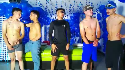 THOMAS AND DAMIAND online show from 4, 12, 2024