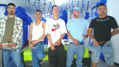 THOMAS AND DAMIAND online show from 24, 12, 2024