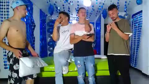 THOMAS AND DAMIAND online show from 28, 1, 2025