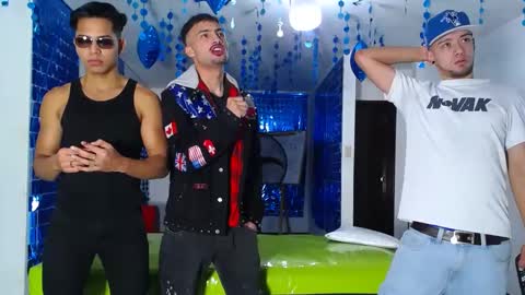 THOMAS AND DAMIAND online show from 23, 2, 2025