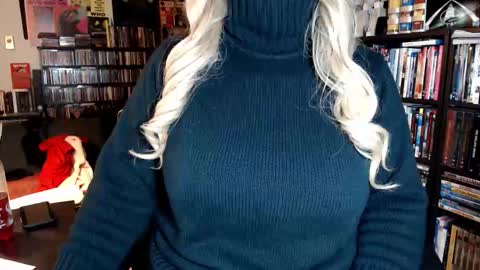 Snapshot of aspen_vale chatting on 3, 12, 2025 Aspen Vale online show from 3, 12, 2025