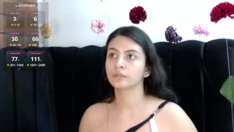   online show from 15, 2, 2025