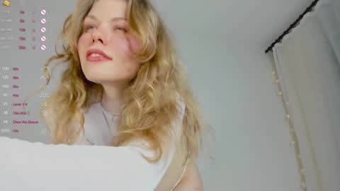 Snapshot of ass_latte chatting on 19, 1, 2025 Sasha online show from 19, 1, 2025