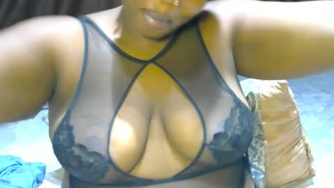 Snapshot of ass_playbuttom chatting on 10, 11, 2025 assplaybuttom online show from 10, 11, 2025