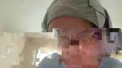 Snapshot of assert32 chatting on 22, 9, 2025 Patty online show from 22, 9, 2025