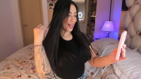 Ashley online show from 15, 1, 2025