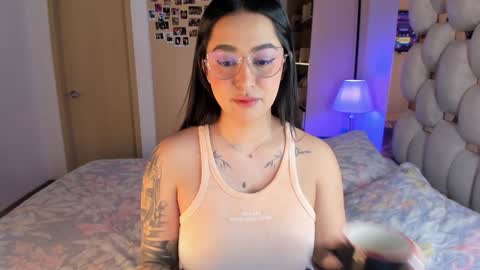 Ashley online show from 28, 1, 2025