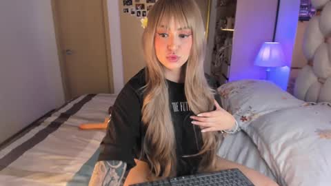 Ashley online show from 27, 2, 2025