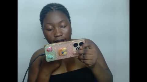 Snapshot of assnpussyx chatting on 17, 10, 2025 assnpussyx online show from 17, 10, 2025